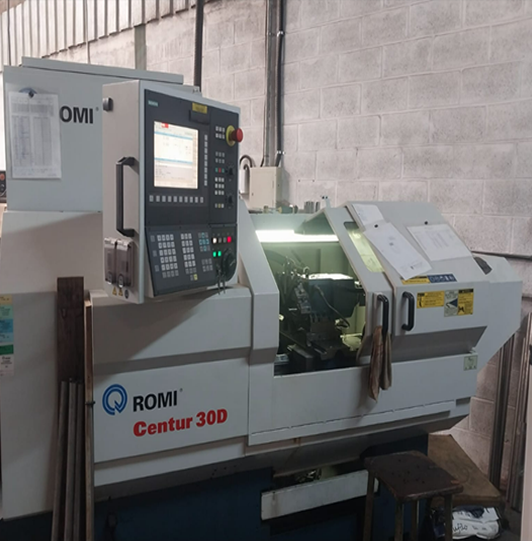 Torno CNC Romi Centur 30D